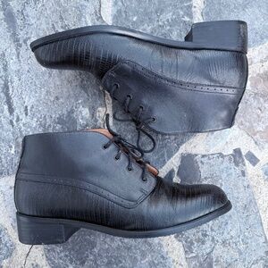 Ariat Black Leather Ankle Boots Croc Embossed Chukka Lace Up Booties